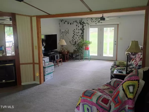 Greeneville, TN 37743,220 Fannin RD