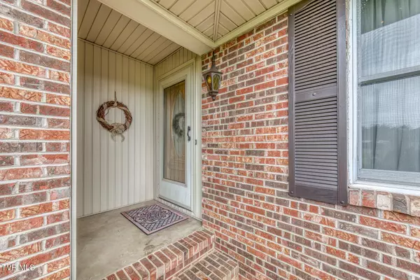 Piney Flats, TN 37686,424 Jonesboro RD