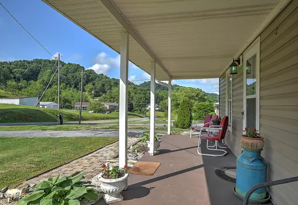 Bristol, VA 24202,12350 Reedy Creek RD