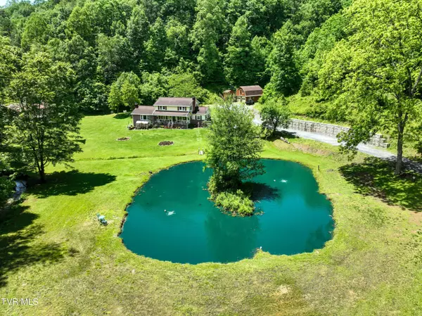 Abingdon, VA 24211,24483 Cave Creek RD