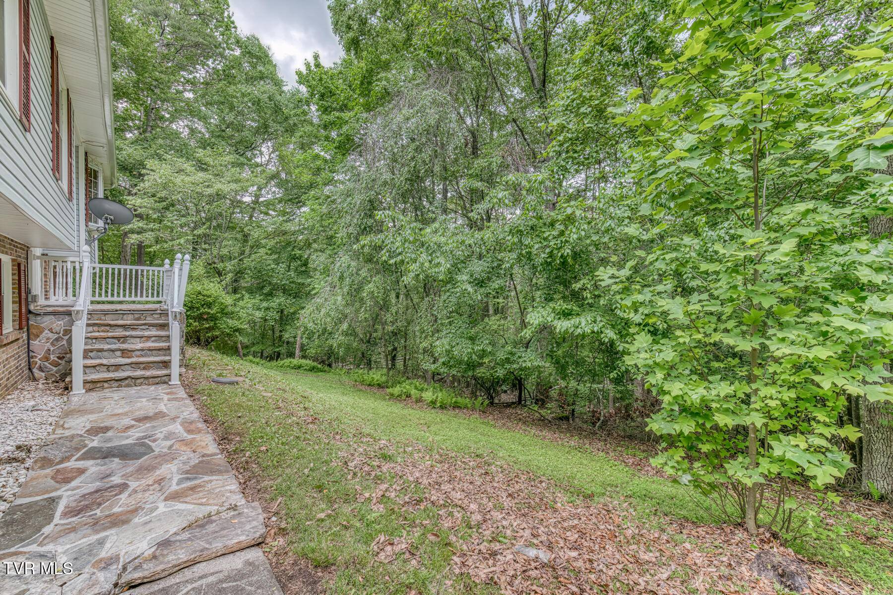 Mountain City, TN 37683,390 Hillcrest DR