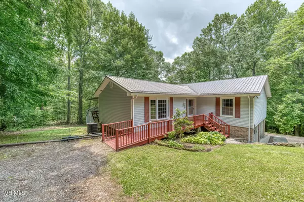 Mountain City, TN 37683,390 Hillcrest DR