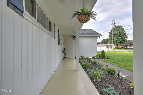 Erwin, TN 37650,315 Liberty AVE