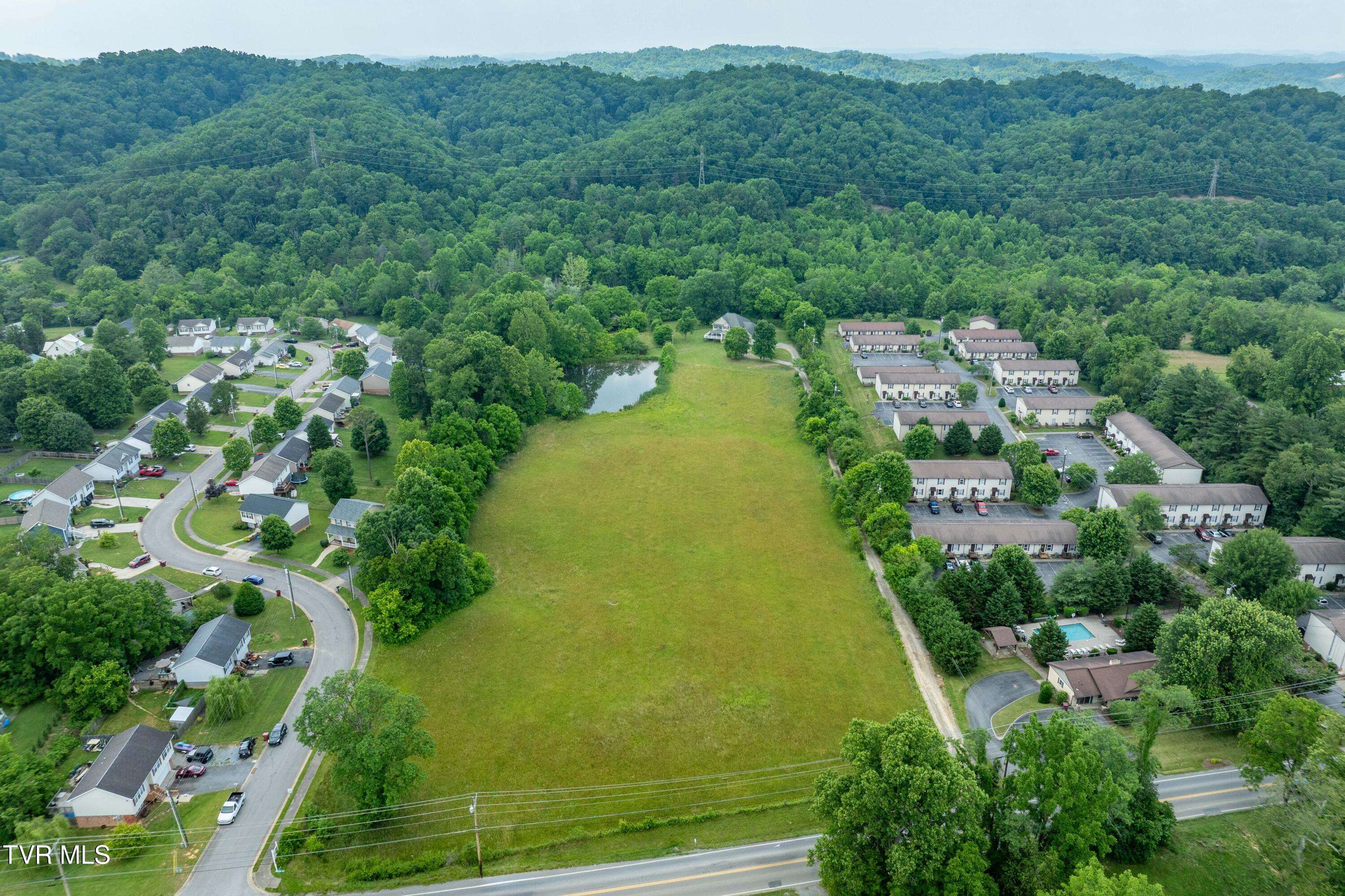 Johnson City, TN 37601,2898 Watauga RD