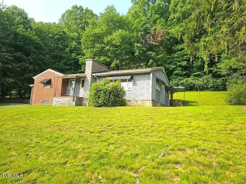 919 Coeburn RD, Wise, VA 24293