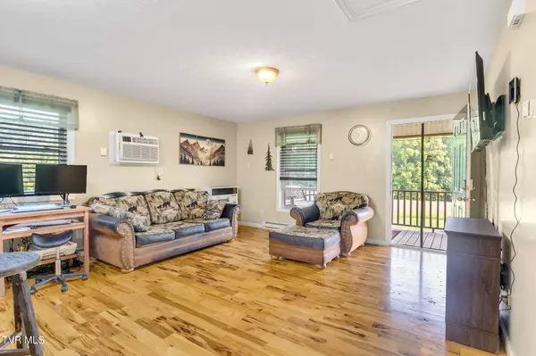 Blackwater, VA 24221,6720 Canton RD