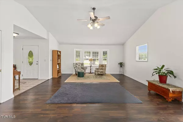 Telford, TN 37690,292 Leesburg RD