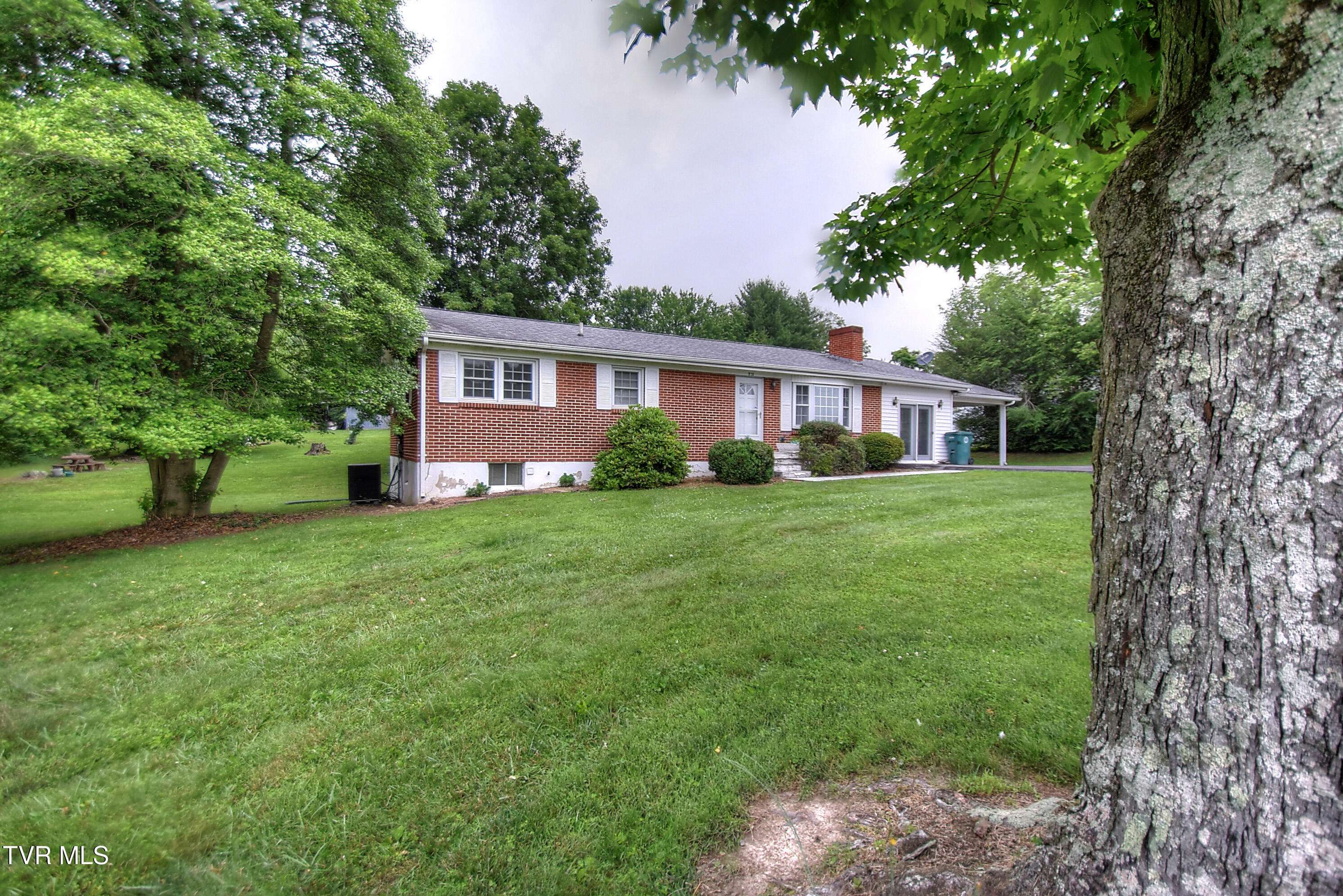 Bristol, VA 24201,512 Old Airport RD