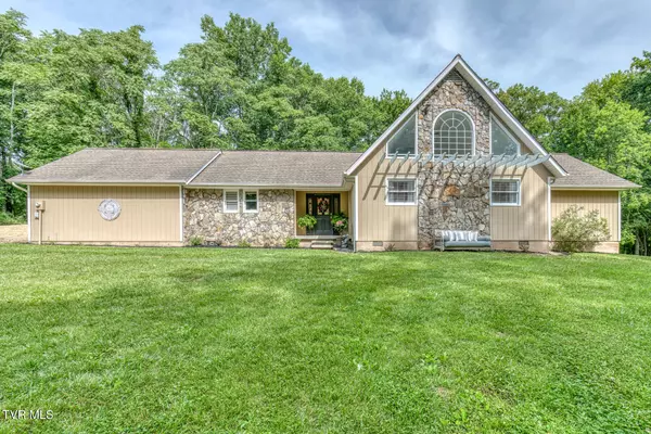 Elizabethton, TN 37643,128 Tanner DR