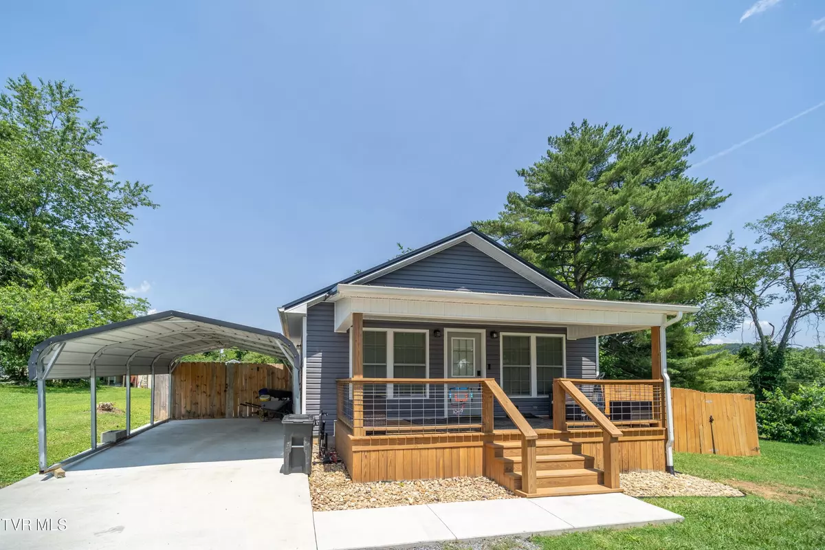 Rogersville, TN 37857,112 Marion ST