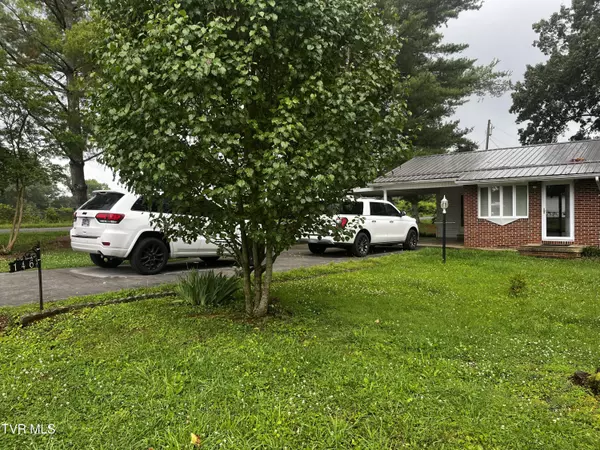 Johnson City, TN 37615,146 Hilldale AVE