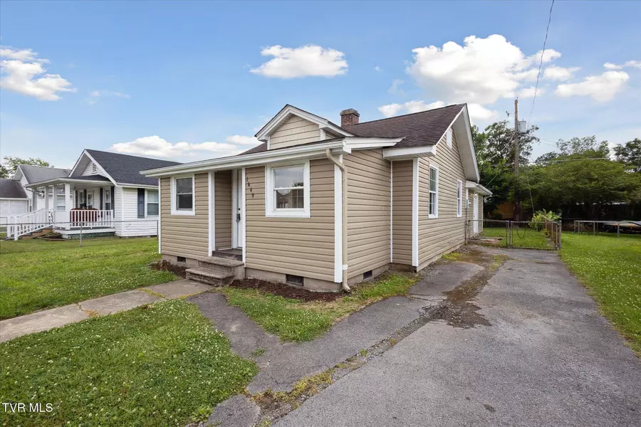 1449 Sevier AVE, Kingsport, TN 37664