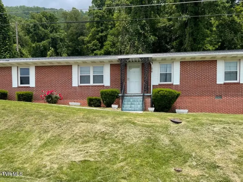 1919 6th Ave. E. AVE, Big Stone Gap, VA 24219