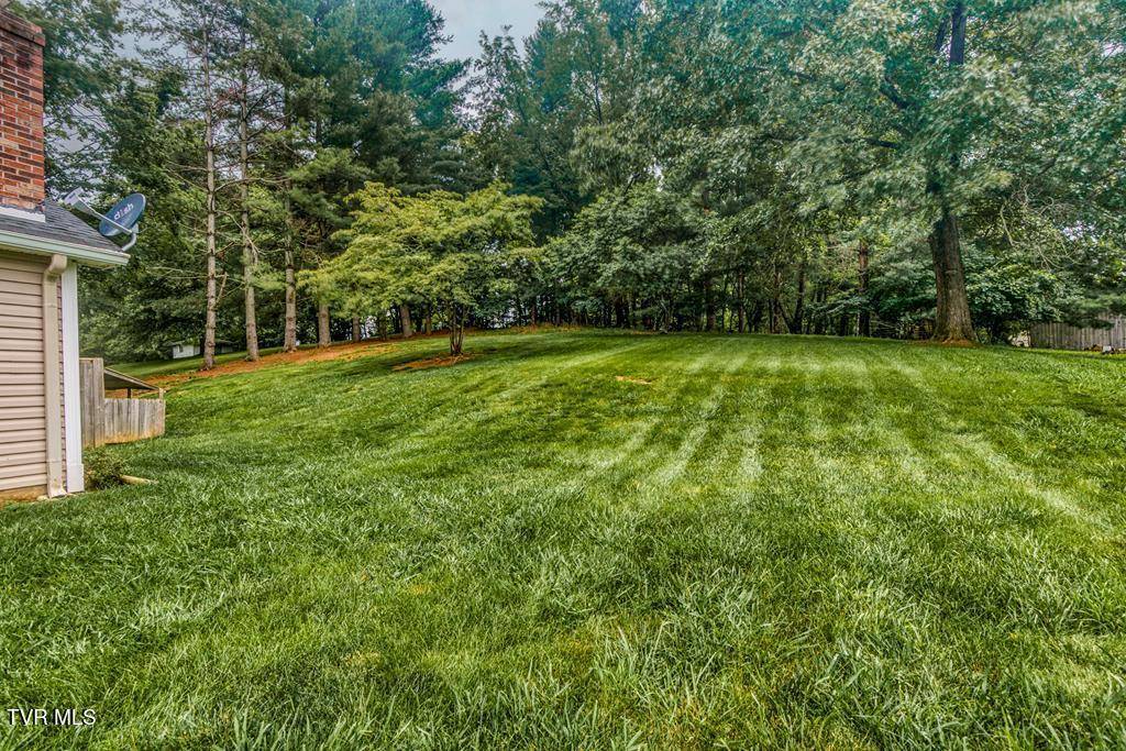 Abingdon, VA 24211,18357 Westwood DR