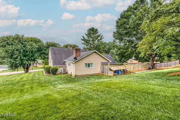 Abingdon, VA 24211,18357 Westwood DR