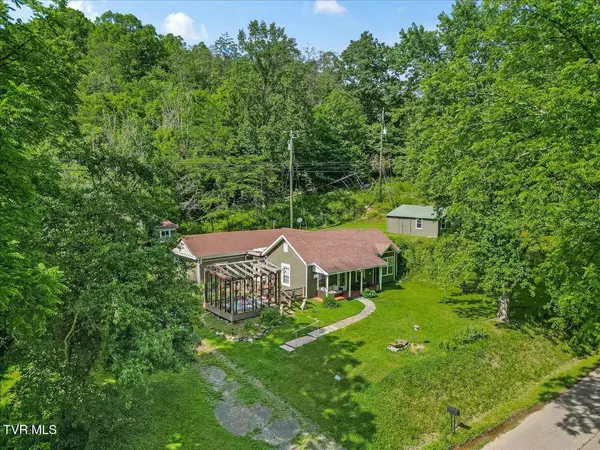 Gate City, VA 24251,1126 Ruritan Run RD