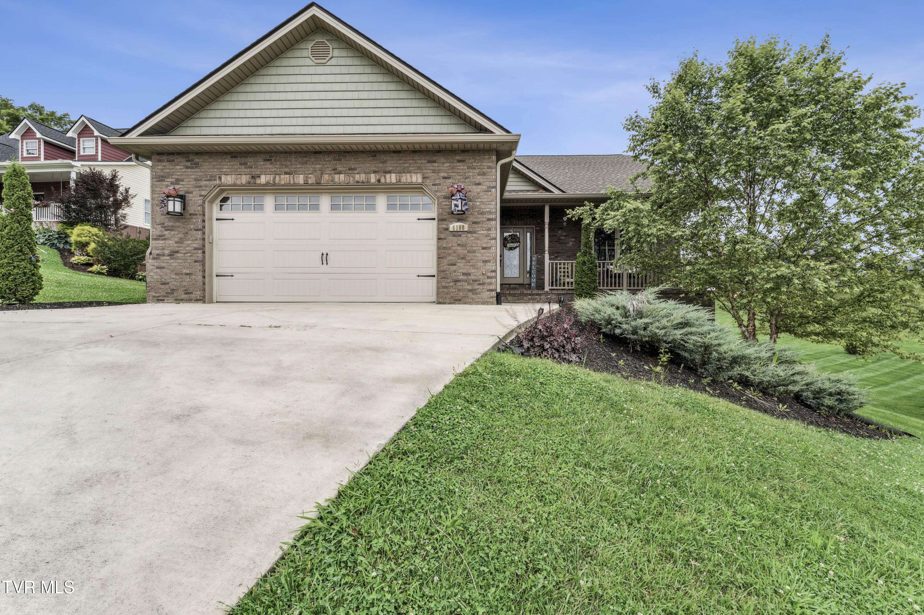 Johnson City, TN 37615,1160 Savin Falls DR