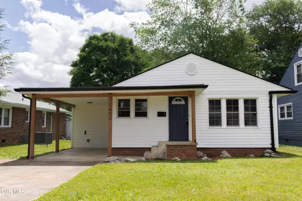 1453 Warpath DR, Kingsport, TN 37664