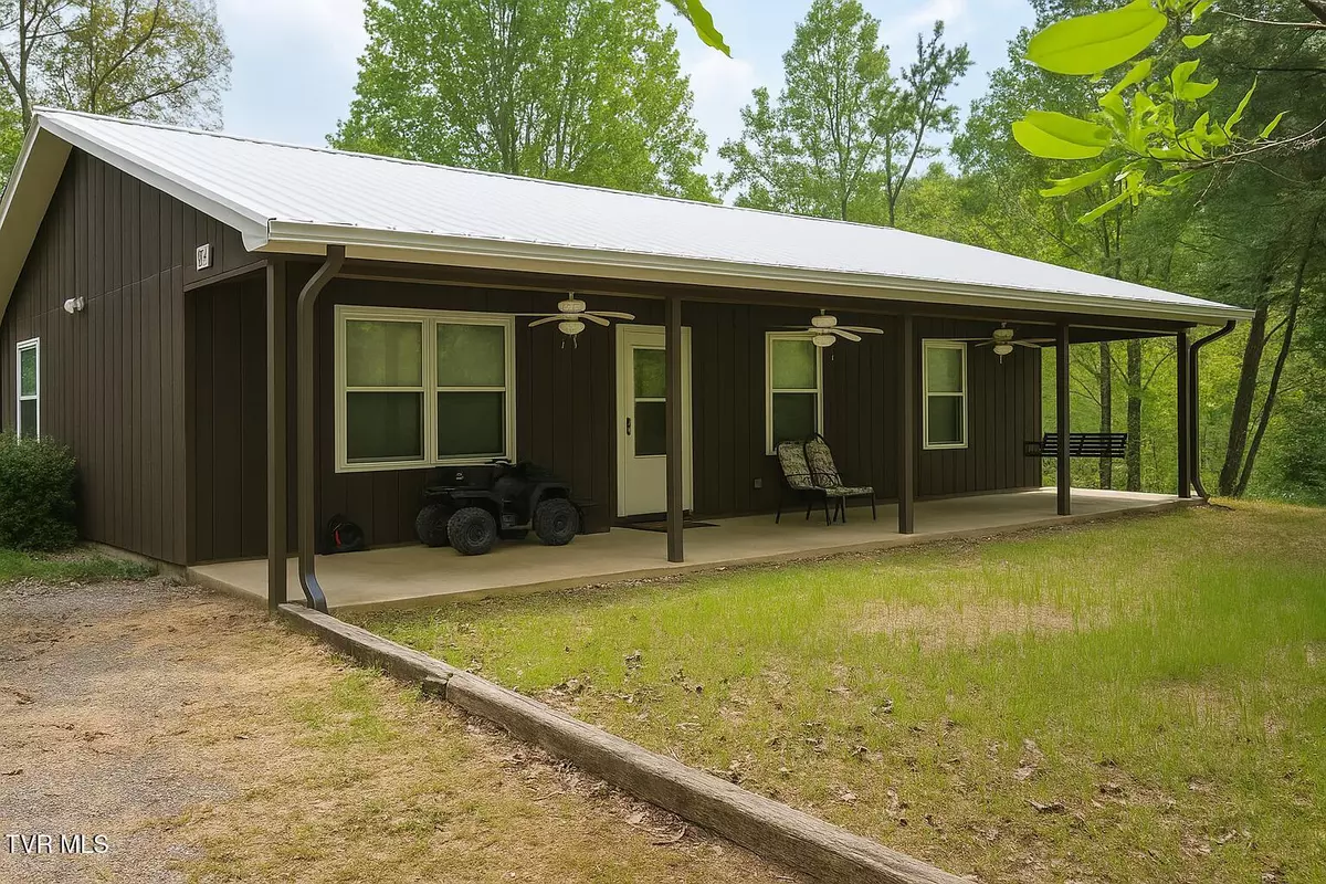 Sevierville, TN 37876,3516 James Phillips WAY