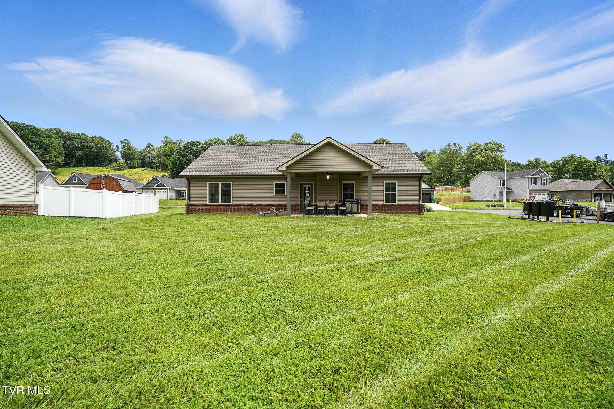 Erwin, TN 37650,107 Ervin Loop