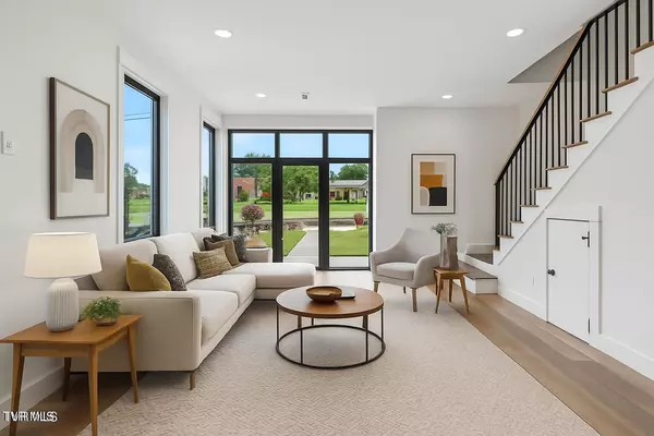 Johnson City, TN 37604,1533 Pactolas RD #105