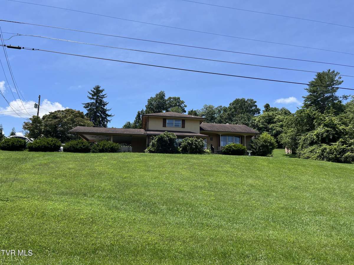 Jonesville, VA 24263,211 Overview