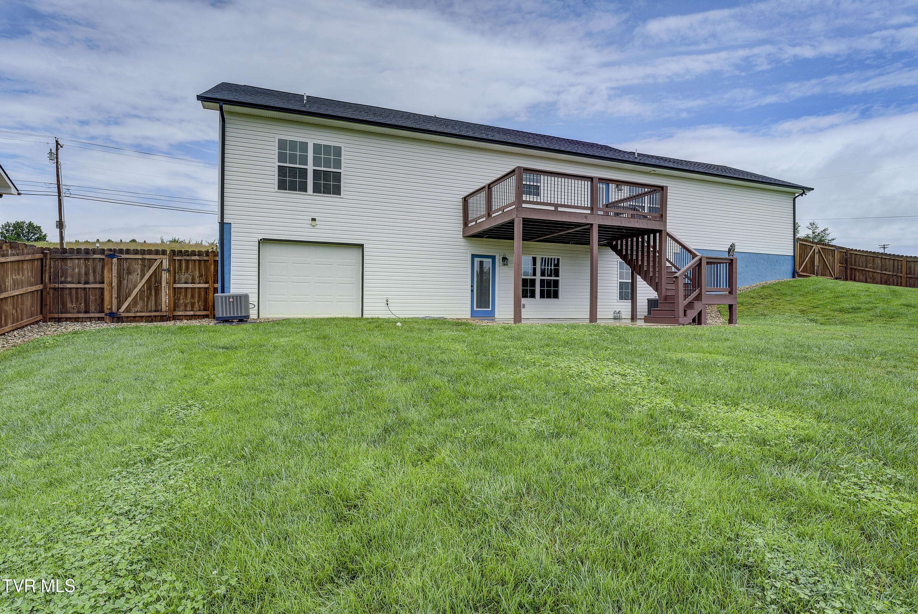 Jonesborough, TN 37659,674 Old Embreeville RD