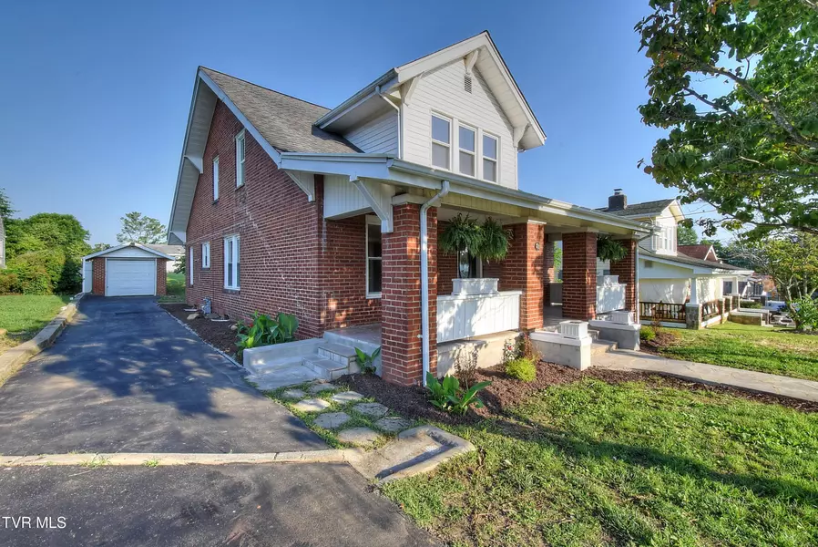 511 Watauga AVE, Elizabethton, TN 37643