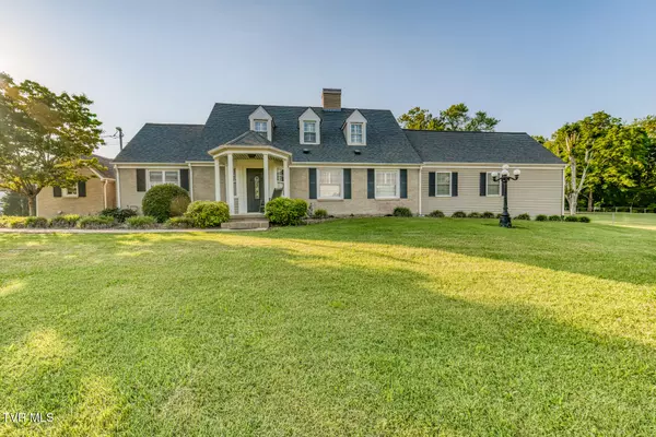 130 Fain RD, Blountville, TN 37617