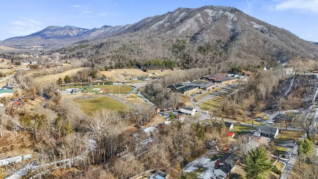 Tbd Broadwater AVE, Gate City, VA 24251