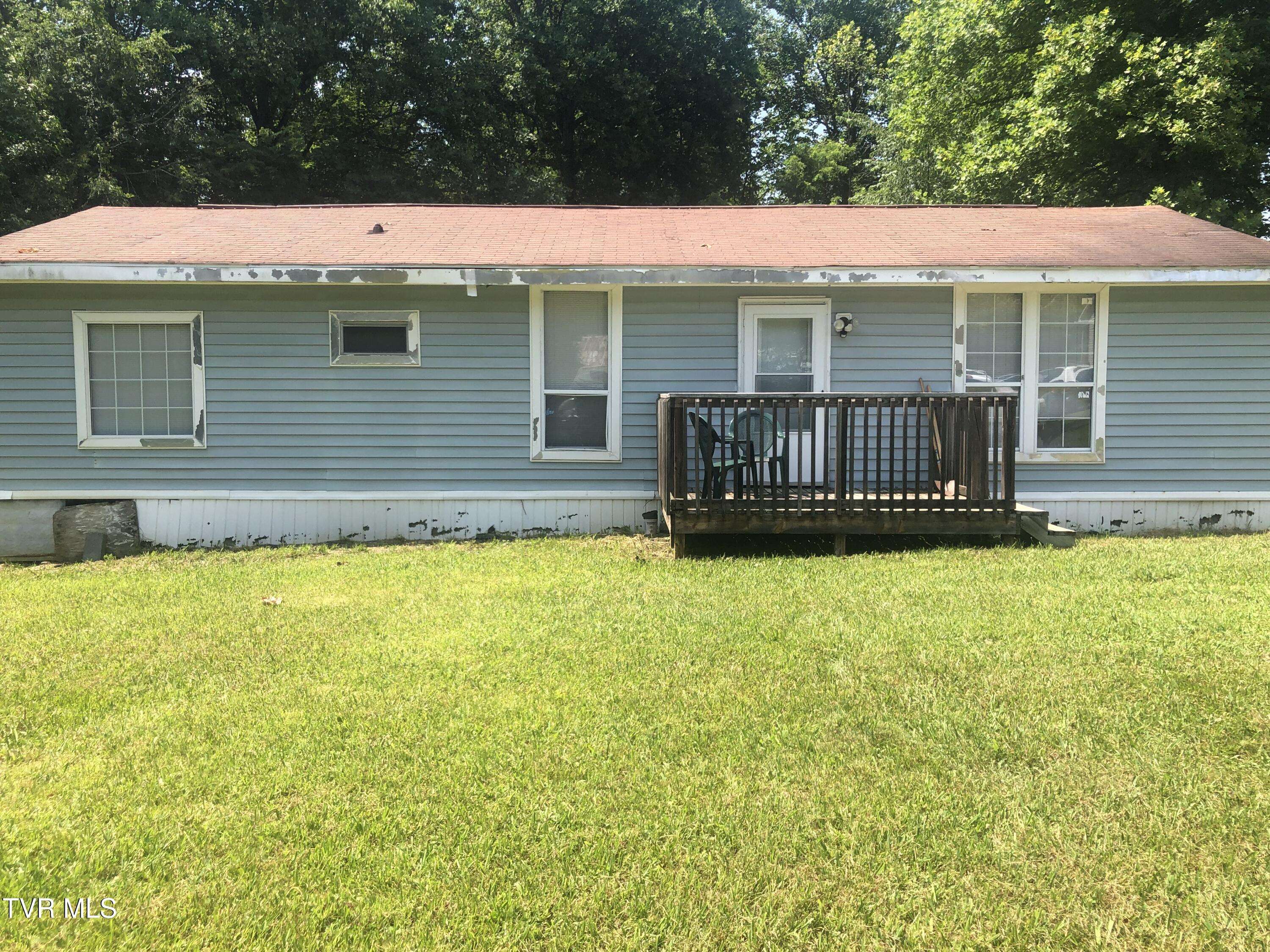 107 Love Blevins LN, Erwin, TN 37650