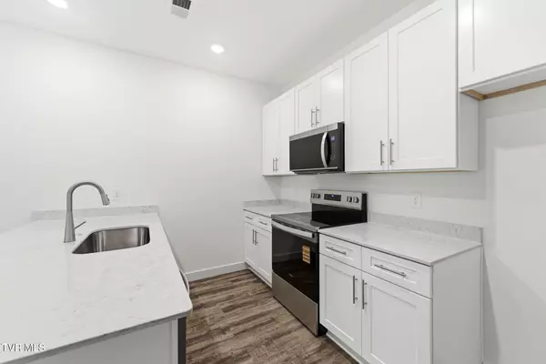 Kingsport, TN 37664,1129 Wenna Way