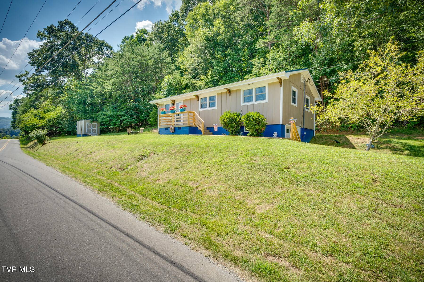 Johnson City, TN 37601,210 Anderson Road