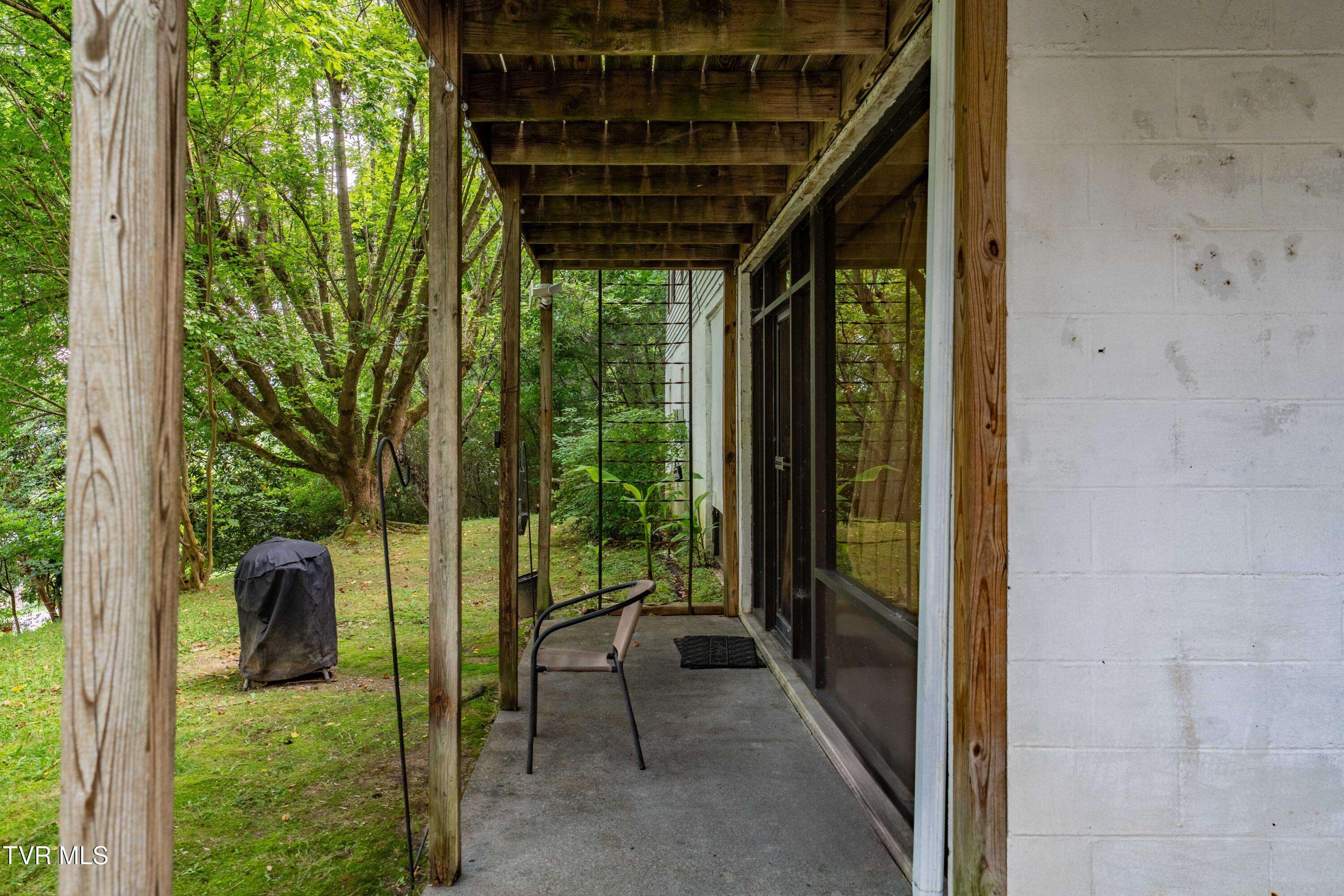 Erwin, TN 37650,142 Parker ST