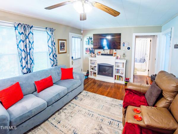 Rogersville, TN 37857,620 Scott ST