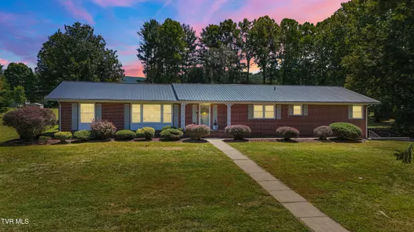 Erwin, TN 37650,320 Simmons AVE