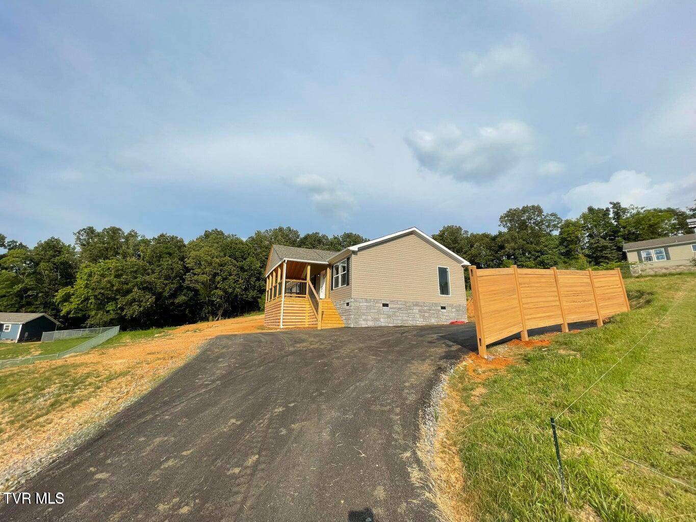 Newport, TN 37821,1819 Siesta DR