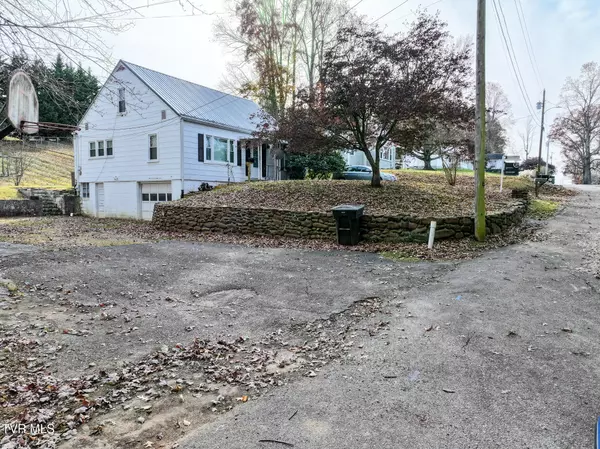 Greeneville, TN 37743,1260 Robinhood RD