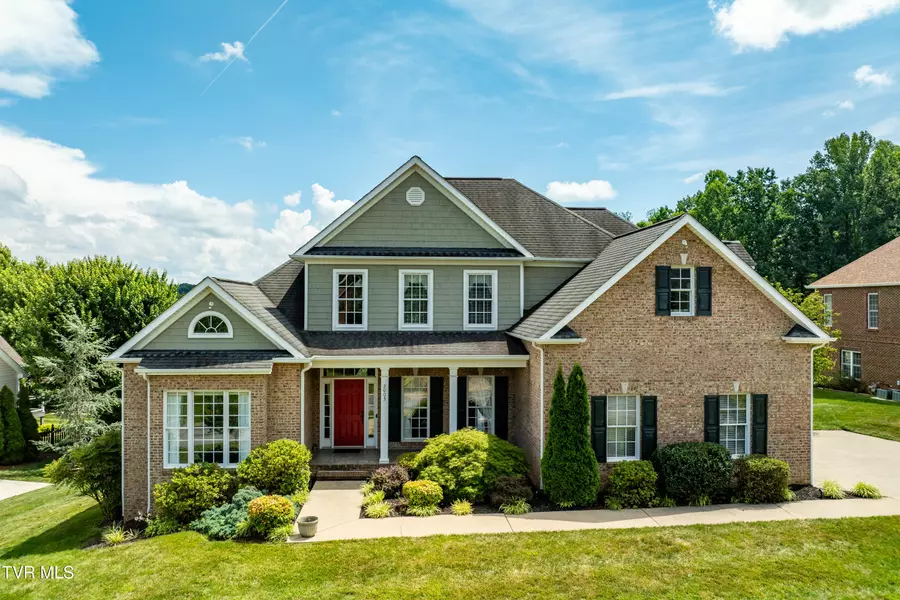 2003 Hackberry DR, Jonesborough, TN 37659