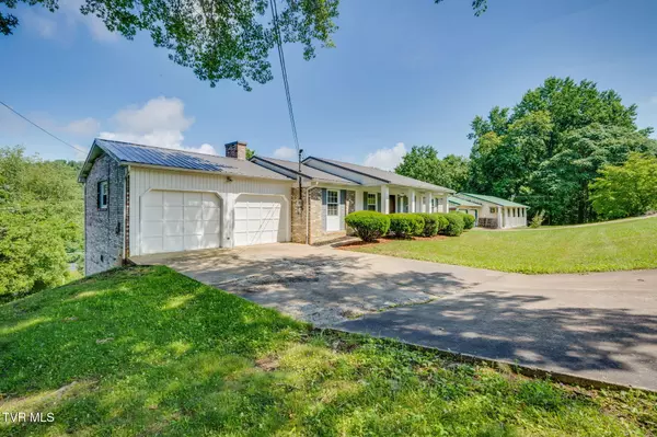 Kingsport, TN 37663,328 Blue Haven DR
