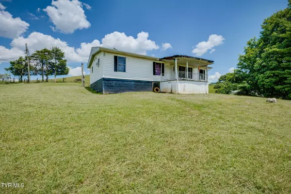 Castlewood, VA 24224,212 Circle