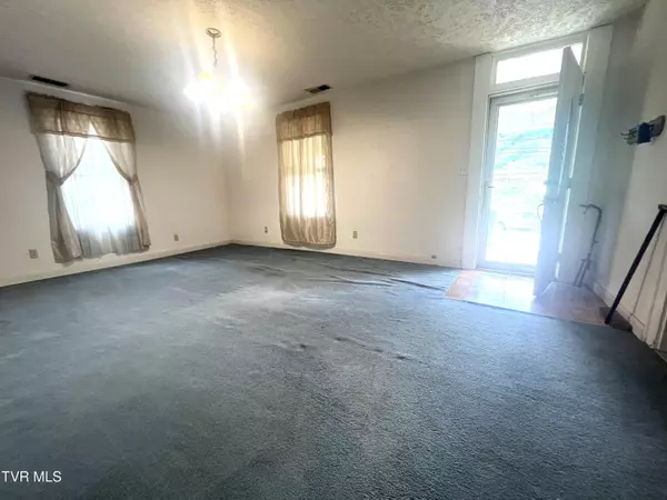 Gate City, VA 24251,367 Jackson ST