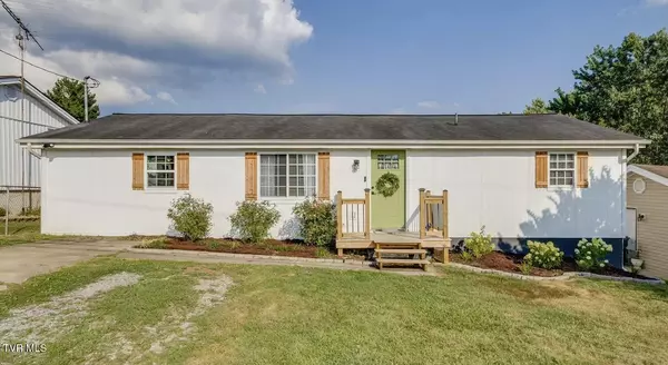 2840 Carrollwood Hgts RD, Kingsport, TN 37660