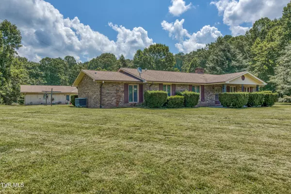 845 Whippoorwill LN, Marion, VA 24354
