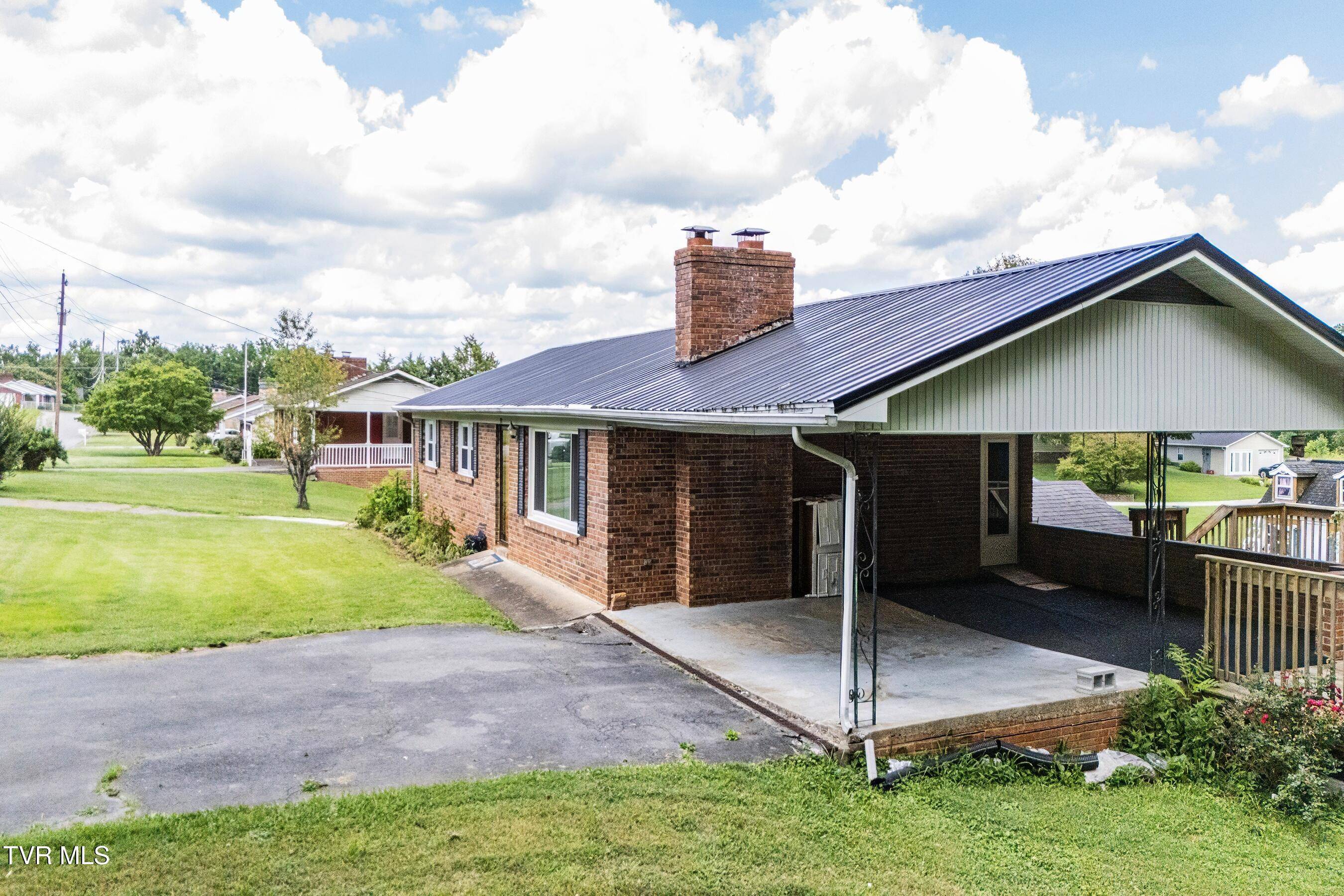 Johnson City, TN 37601,591 Southview DR