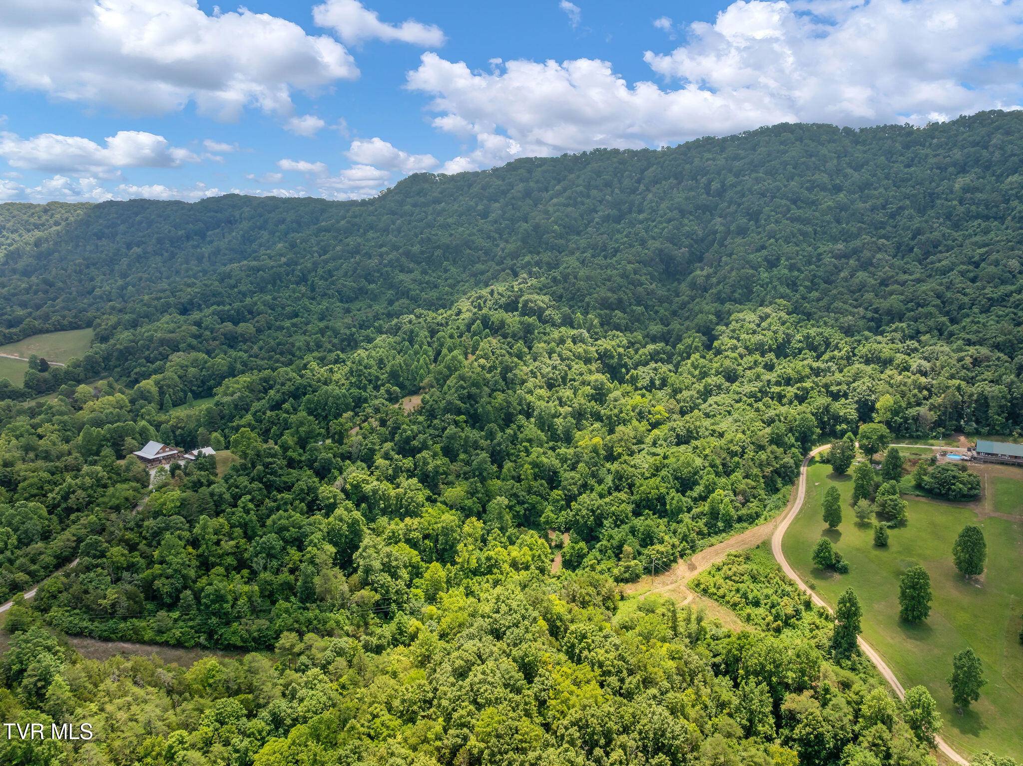 Tbd Twin Ponds LN, Treadway, TN 37881