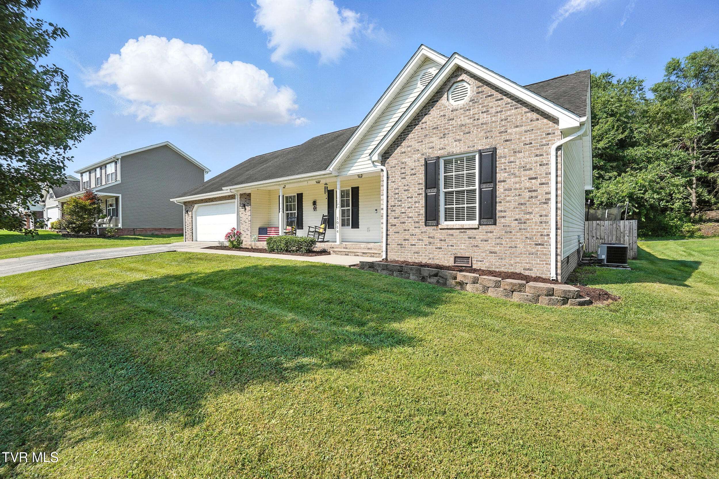 Bluff City, TN 37618,1014 Fox Meadow CIR