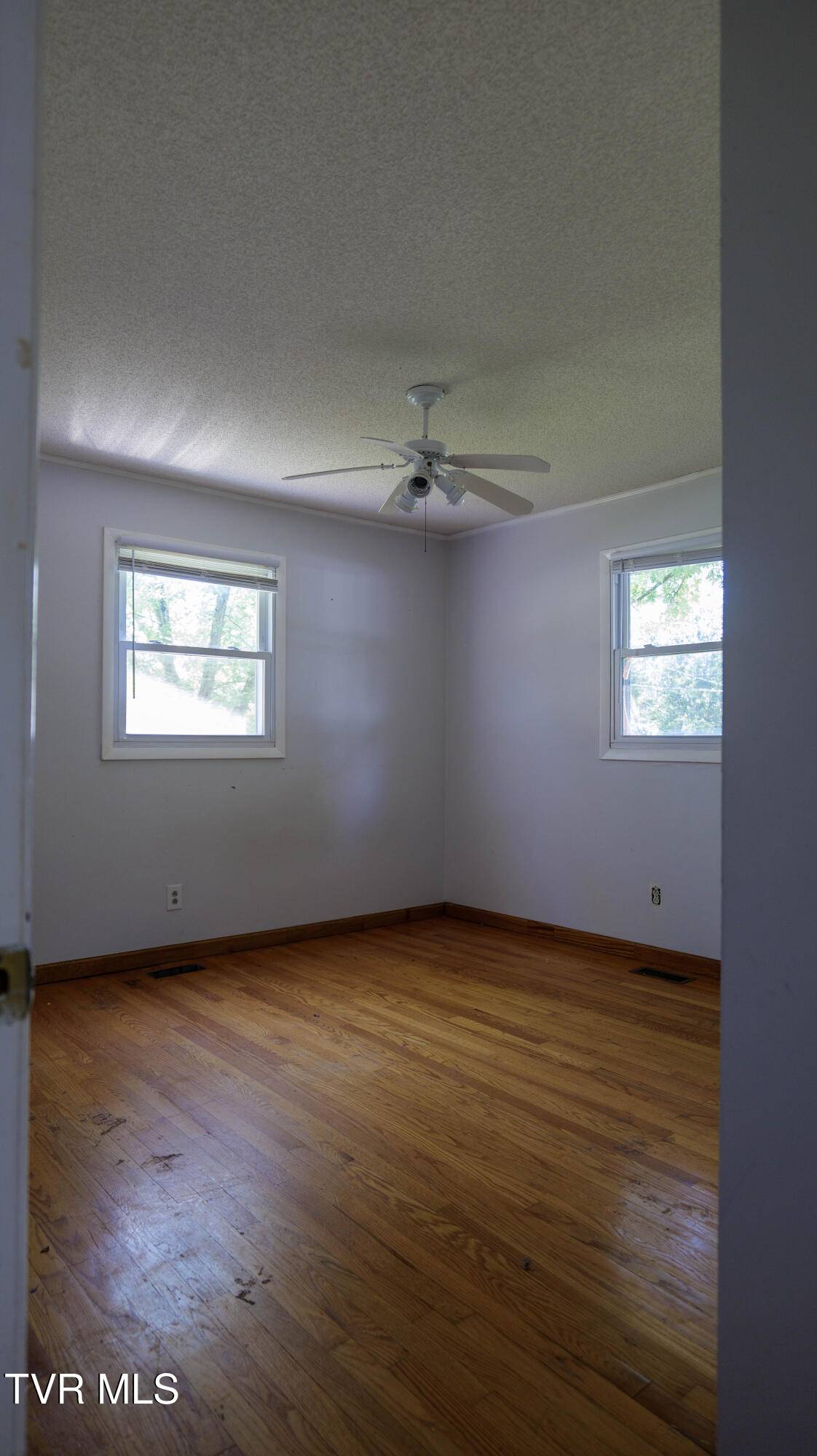 Jonesborough, TN 37659,221 Timber Ridge RD
