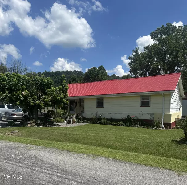 244 2nd AVE, Dungannon, VA 24245