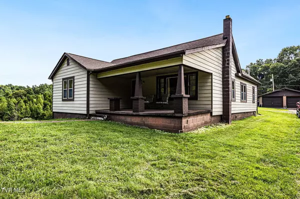 Duffield, VA 24244,2911 Kingdom RD